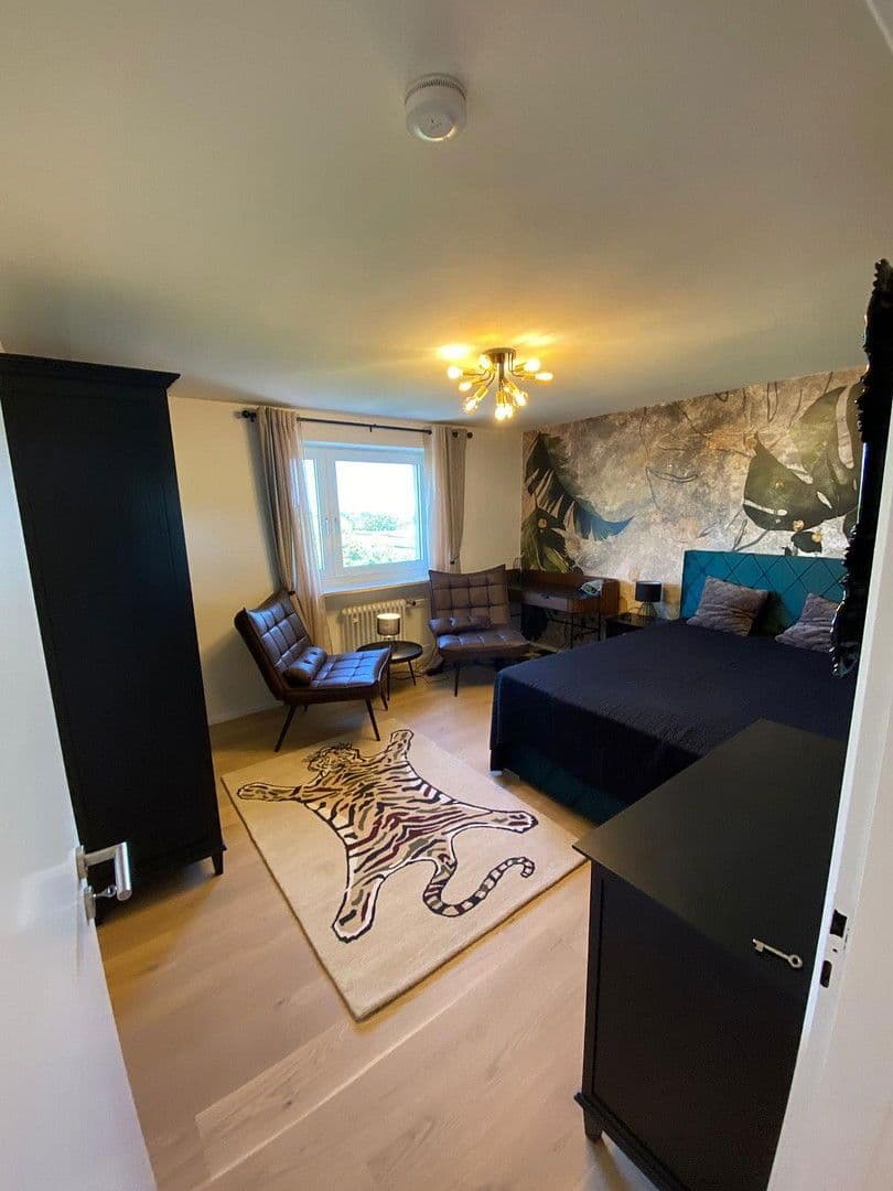 Prenájom bytu 20 m², Eduard-Spranger-Str. 24, München, Bavorsko Prenájom bytu 20 m², Eduard-Spranger-Str. 24, München, Bavorsko