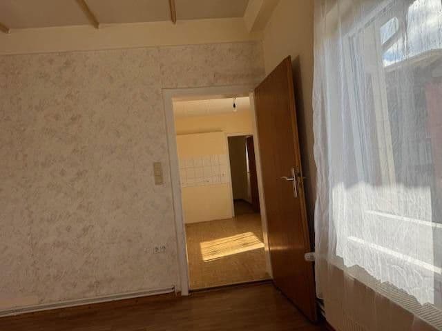 Prenájom bytu 3-izbový 111 m², Bahnhofstraße 13, Seesen, Dolné Sasko Prenájom bytu 3-izbový 111 m², Bahnhofstraße 13, Seesen, Dolné Sasko