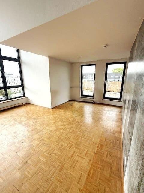 Prenájom bytu 2-izbový 61 m², Schenkendorfstraße 1a, Leipzig, Sasko Prenájom bytu 2-izbový 61 m², Schenkendorfstraße 1a, Leipzig, Sasko