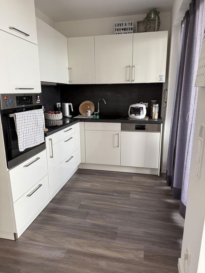 Prenájom bytu 2-izbový 61 m², Petersberg, Hesensko Prenájom bytu 2-izbový 61 m², Petersberg, Hesensko