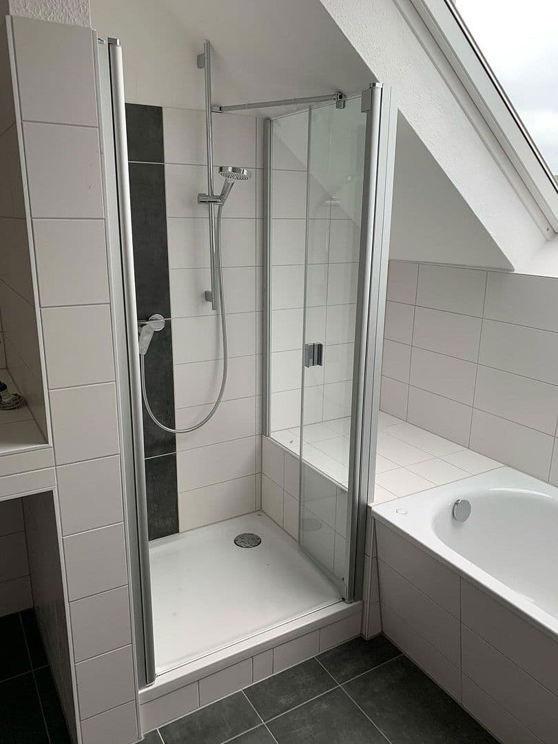 Prenájom bytu 3-izbový 110 m², Casparistraße 4, Chemnitz, Sasko Prenájom bytu 3-izbový 110 m², Casparistraße 4, Chemnitz, Sasko