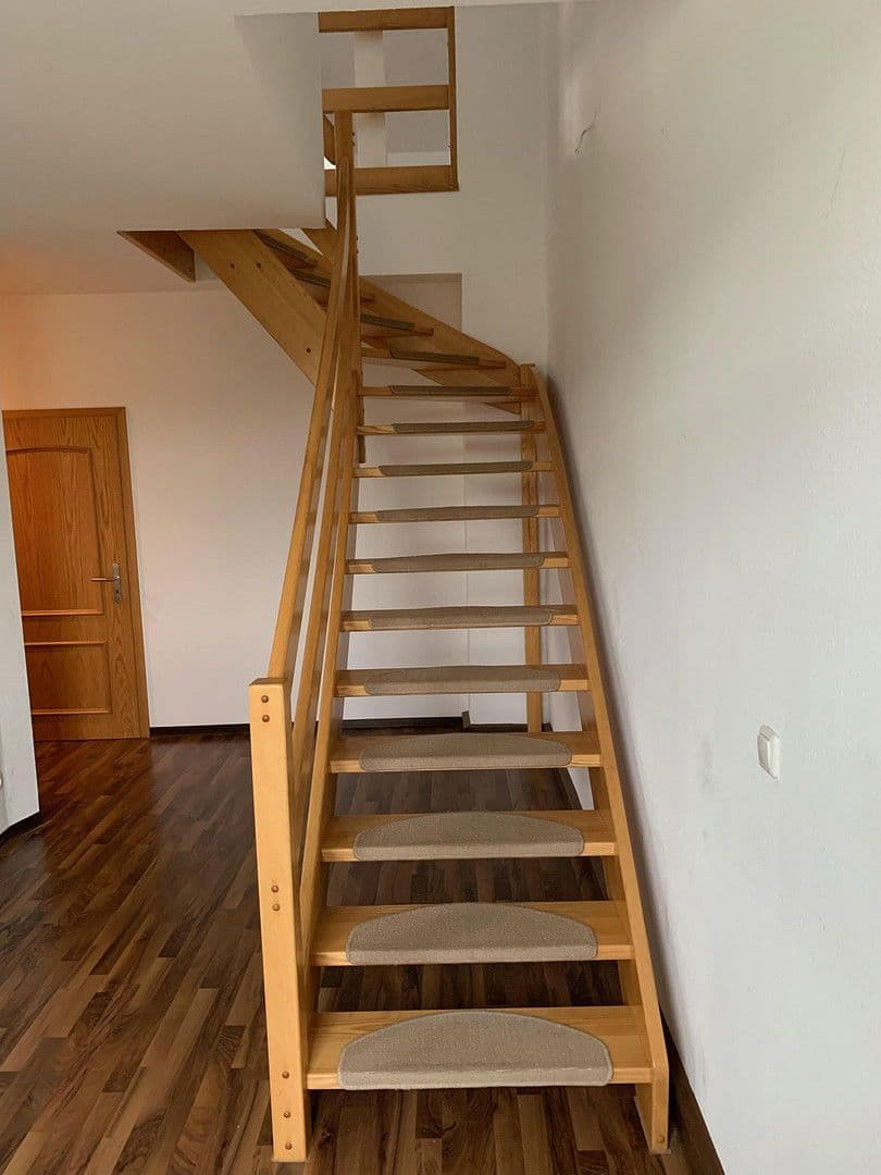 Prenájom bytu 3-izbový 110 m², Casparistraße 4, Chemnitz, Sasko Prenájom bytu 3-izbový 110 m², Casparistraße 4, Chemnitz, Sasko