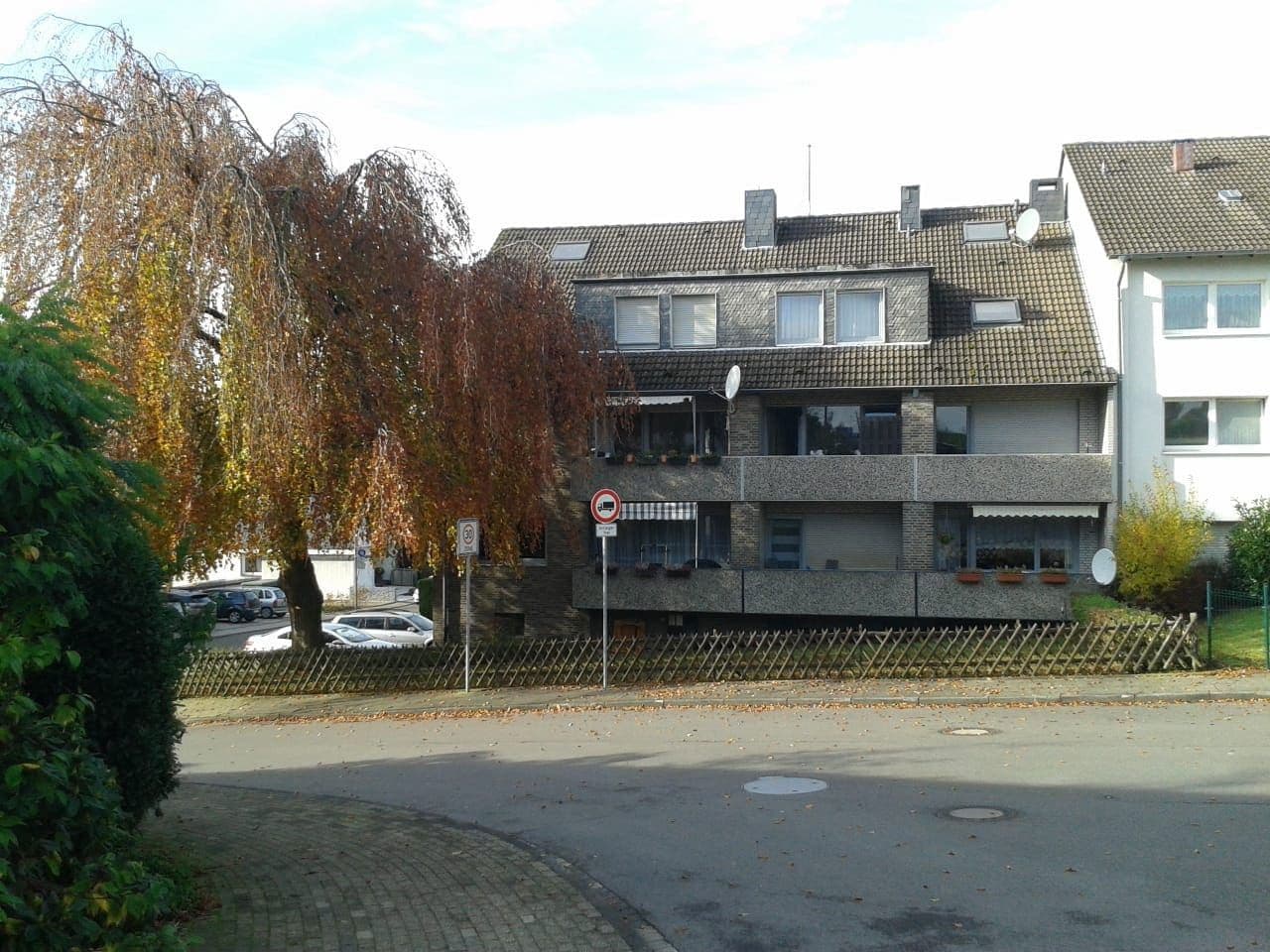 Predaj domu 629 m², pozemek 784 m², An der Flosswiese 2, Burscheid, Severné Porýnie - Westfálsko Predaj domu 629 m², pozemek 784 m², An der Flosswiese 2, Burscheid, Severné Porýnie - Westfálsko