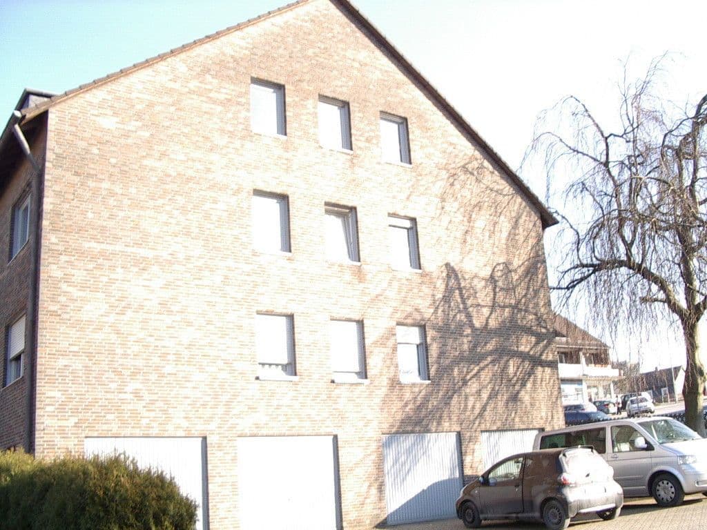 Predaj domu 629 m², pozemek 784 m², An der Flosswiese 2, Burscheid, Severné Porýnie - Westfálsko Predaj domu 629 m², pozemek 784 m², An der Flosswiese 2, Burscheid, Severné Porýnie - Westfálsko