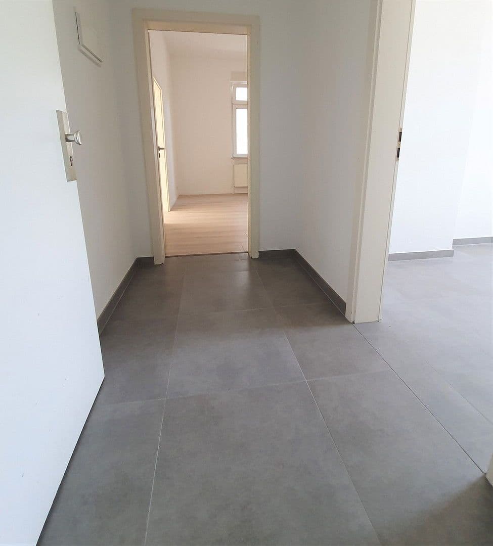 Prenájom bytu 2-izbový 58 m², Lindenstraße 32, Velten, Brandenbursko Prenájom bytu 2-izbový 58 m², Lindenstraße 32, Velten, Brandenbursko