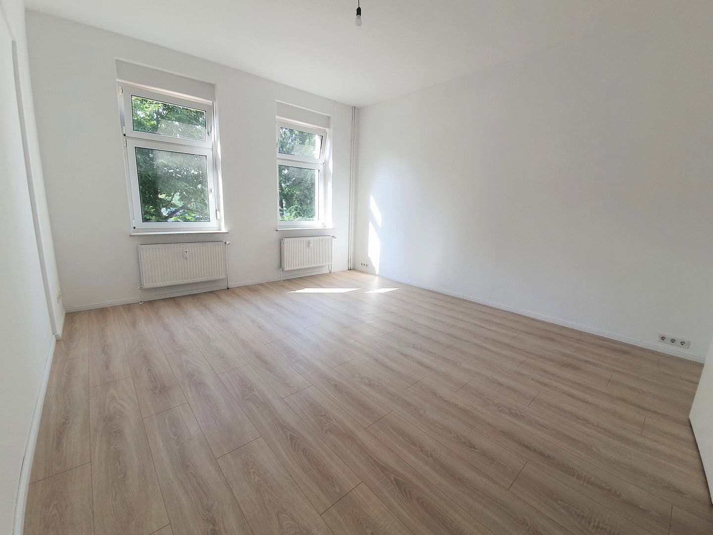 Prenájom bytu 2-izbový 58 m², Lindenstraße 32, Velten, Brandenbursko Prenájom bytu 2-izbový 58 m², Lindenstraße 32, Velten, Brandenbursko
