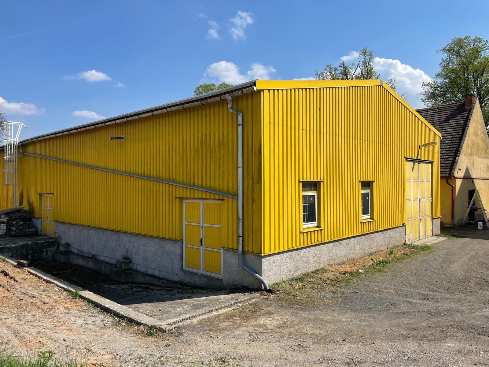 Prenájom nebytového priestoru 600 m², Kladenská, Hostouň, Středočeský kraj Prenájom nebytového priestoru 600 m², Kladenská, Hostouň, Středočeský kraj