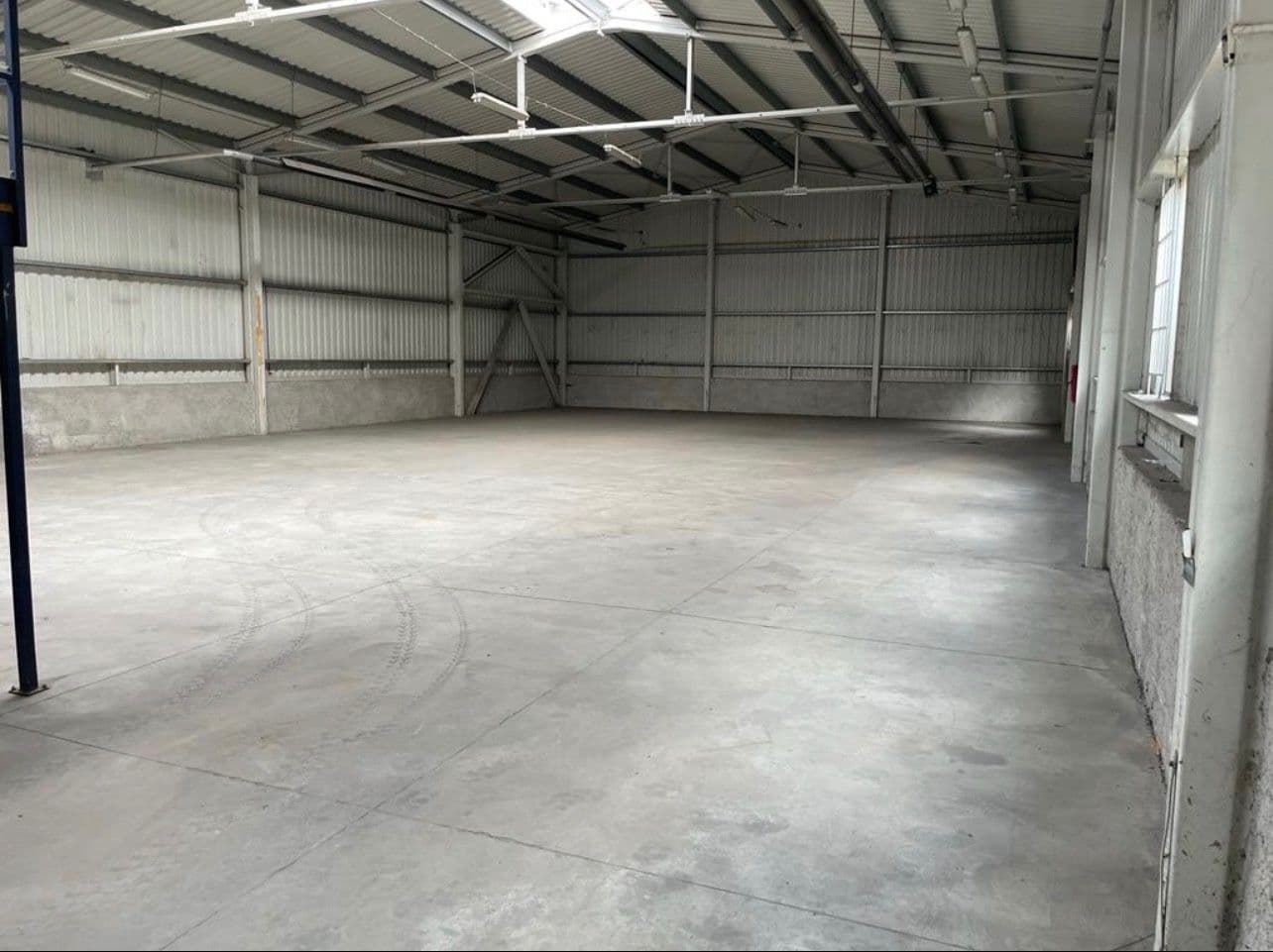 Prenájom nebytového priestoru 600 m², Kladenská, Hostouň, Středočeský kraj Prenájom nebytového priestoru 600 m², Kladenská, Hostouň, Středočeský kraj