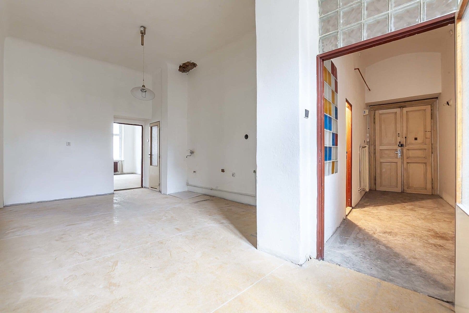 Predaj bytu 4-izbový 115 m², Varšavská, Praha, Praha Predaj bytu 4-izbový 115 m², Varšavská, Praha, Praha