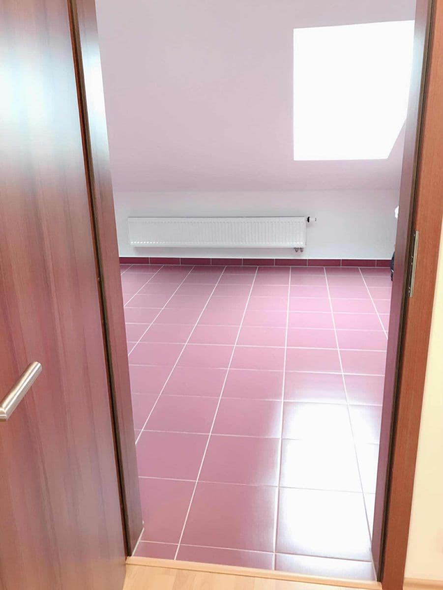 Prenájom domu 240 m², pozemek 240 m², Předenická, Praha, Praha Prenájom domu 240 m², pozemek 240 m², Předenická, Praha, Praha