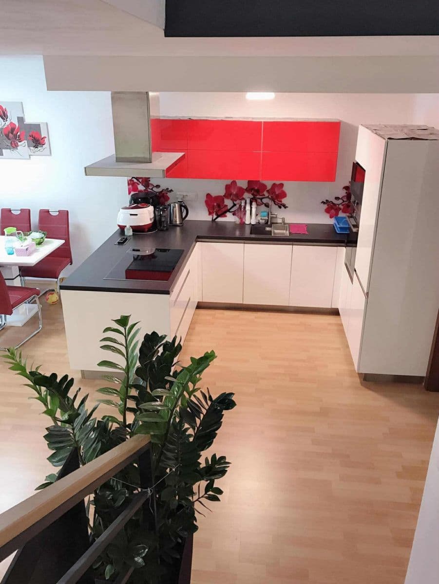 Prenájom domu 240 m², pozemek 240 m², Předenická, Praha, Praha Prenájom domu 240 m², pozemek 240 m², Předenická, Praha, Praha