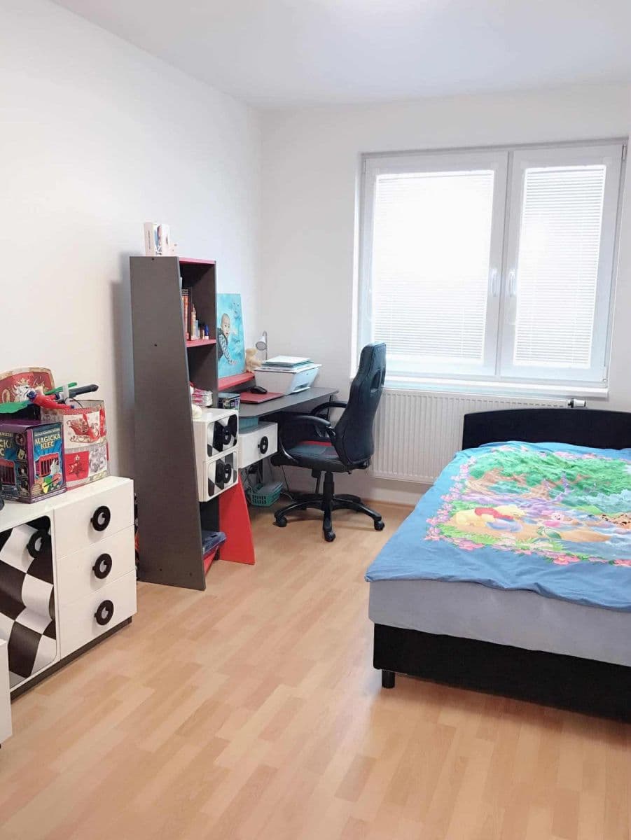 Prenájom domu 240 m², pozemek 240 m², Předenická, Praha, Praha Prenájom domu 240 m², pozemek 240 m², Předenická, Praha, Praha