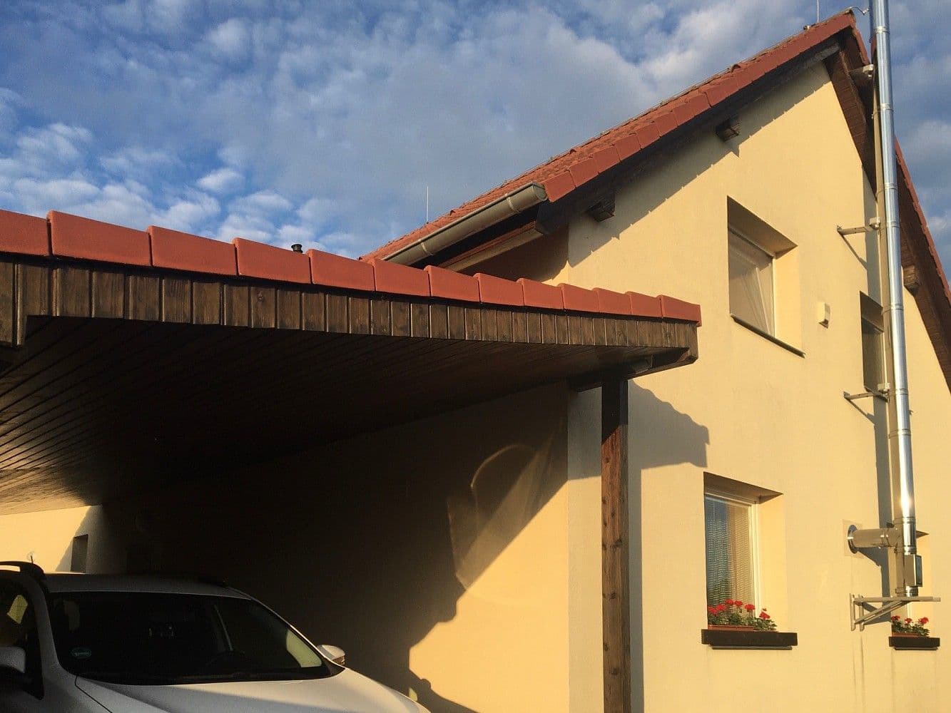 Predaj domu 235 m², pozemek 1.127 m², Zlatá, Středočeský kraj Predaj domu 235 m², pozemek 1.127 m², Zlatá, Středočeský kraj