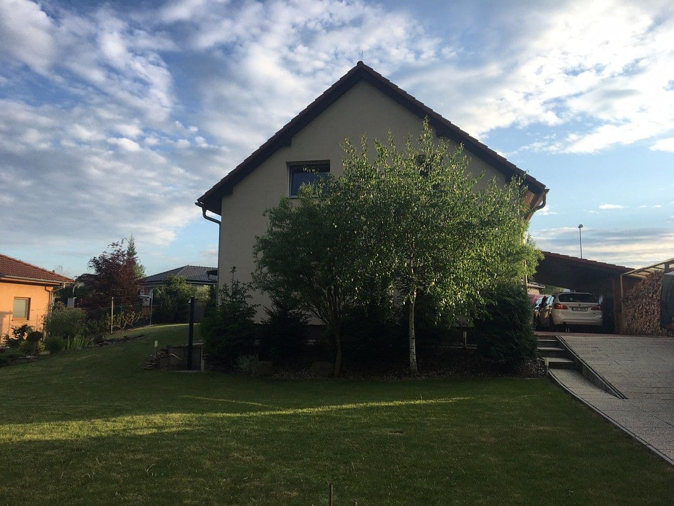 Predaj domu 235 m², pozemek 1.127 m², Zlatá, Středočeský kraj Predaj domu 235 m², pozemek 1.127 m², Zlatá, Středočeský kraj