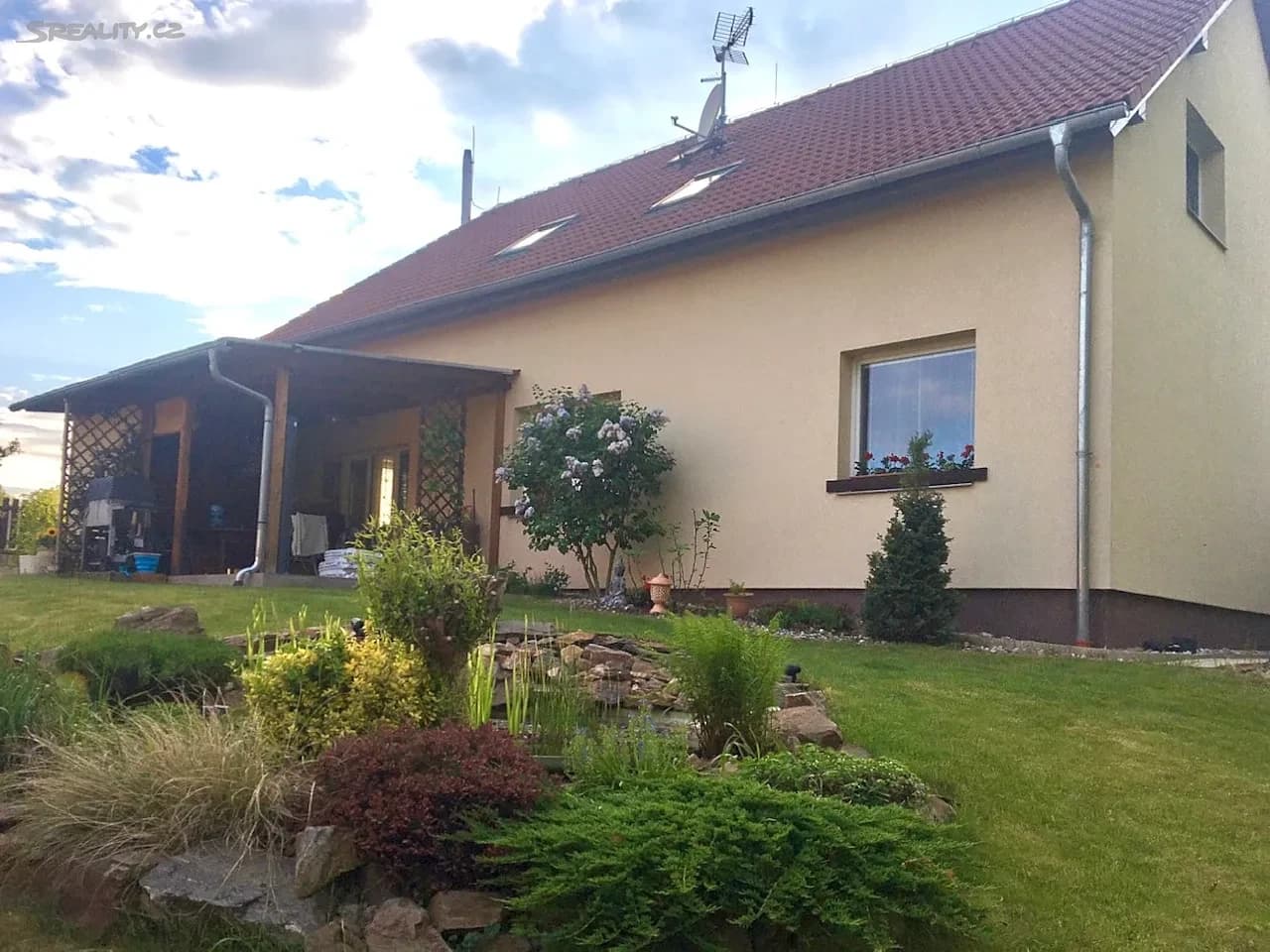 Predaj domu 235 m², pozemek 1.127 m², Zlatá, Středočeský kraj Predaj domu 235 m², pozemek 1.127 m², Zlatá, Středočeský kraj