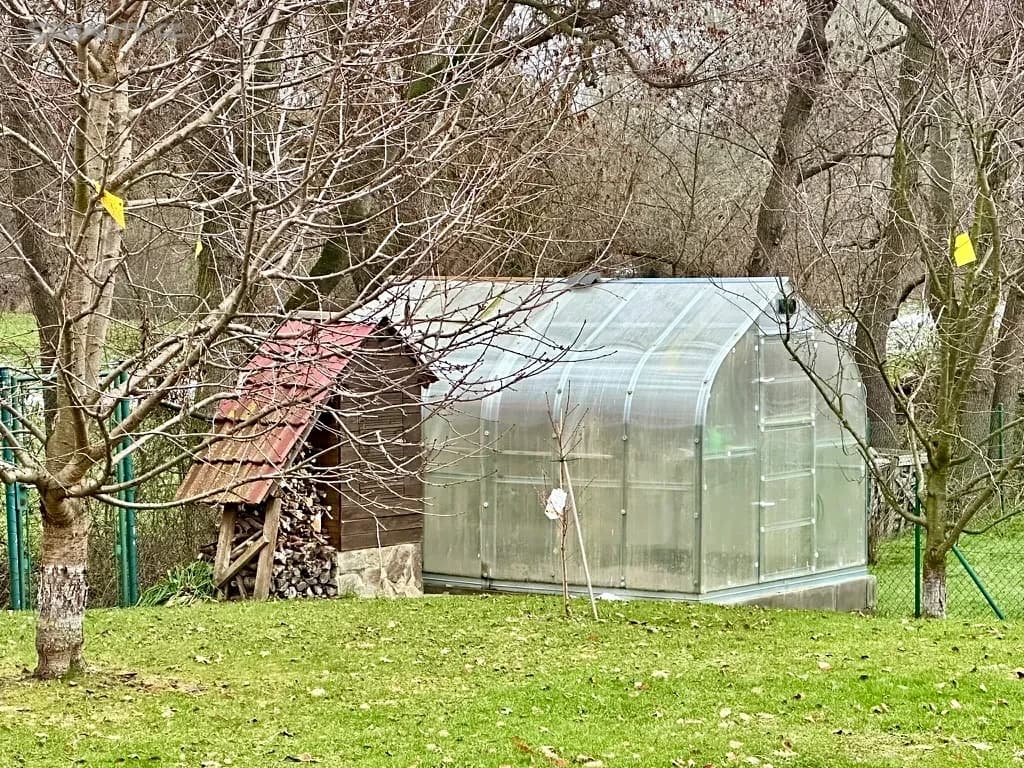 Predaj domu 235 m², pozemek 1.127 m², Zlatá, Středočeský kraj Predaj domu 235 m², pozemek 1.127 m², Zlatá, Středočeský kraj