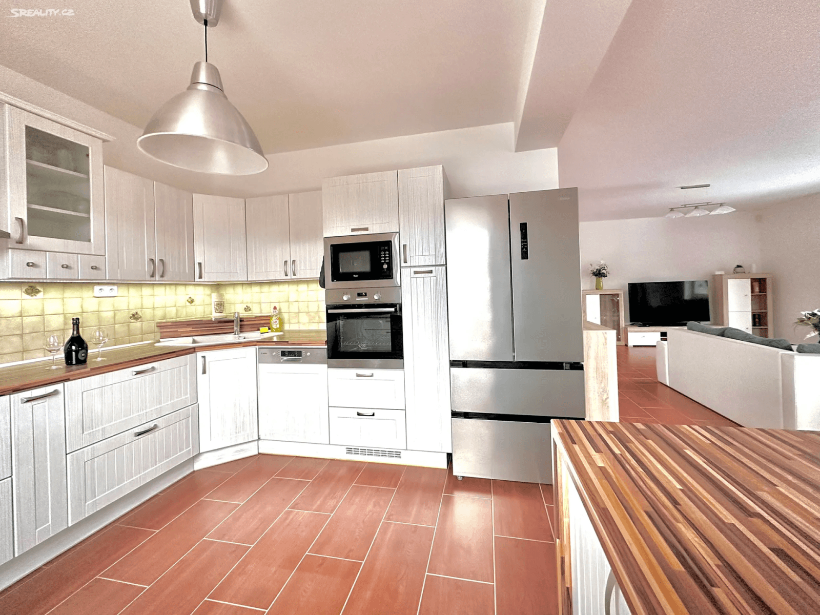 Predaj domu 235 m², pozemek 1.127 m², Zlatá, Středočeský kraj Predaj domu 235 m², pozemek 1.127 m², Zlatá, Středočeský kraj