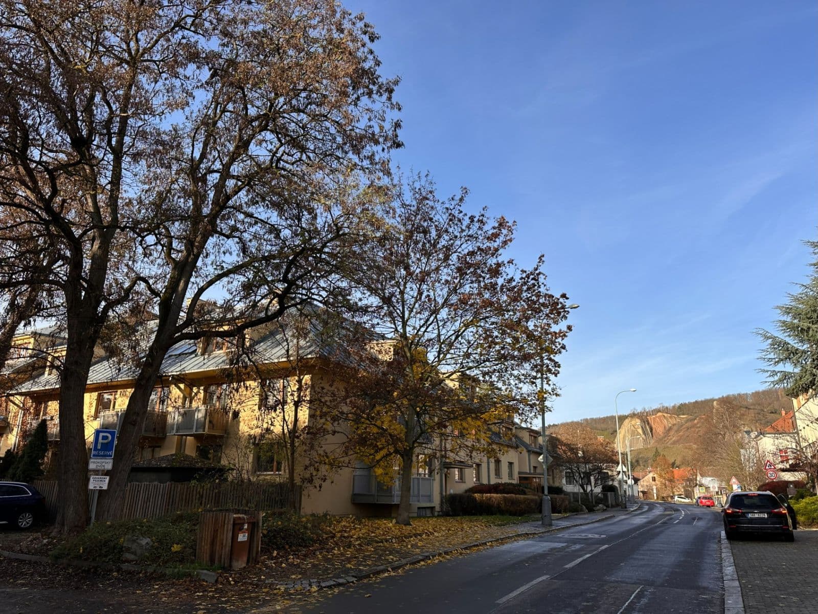 Prenájom bytu 3-izbový 64 m², Hlubočepská, Praha, Praha Prenájom bytu 3-izbový 64 m², Hlubočepská, Praha, Praha