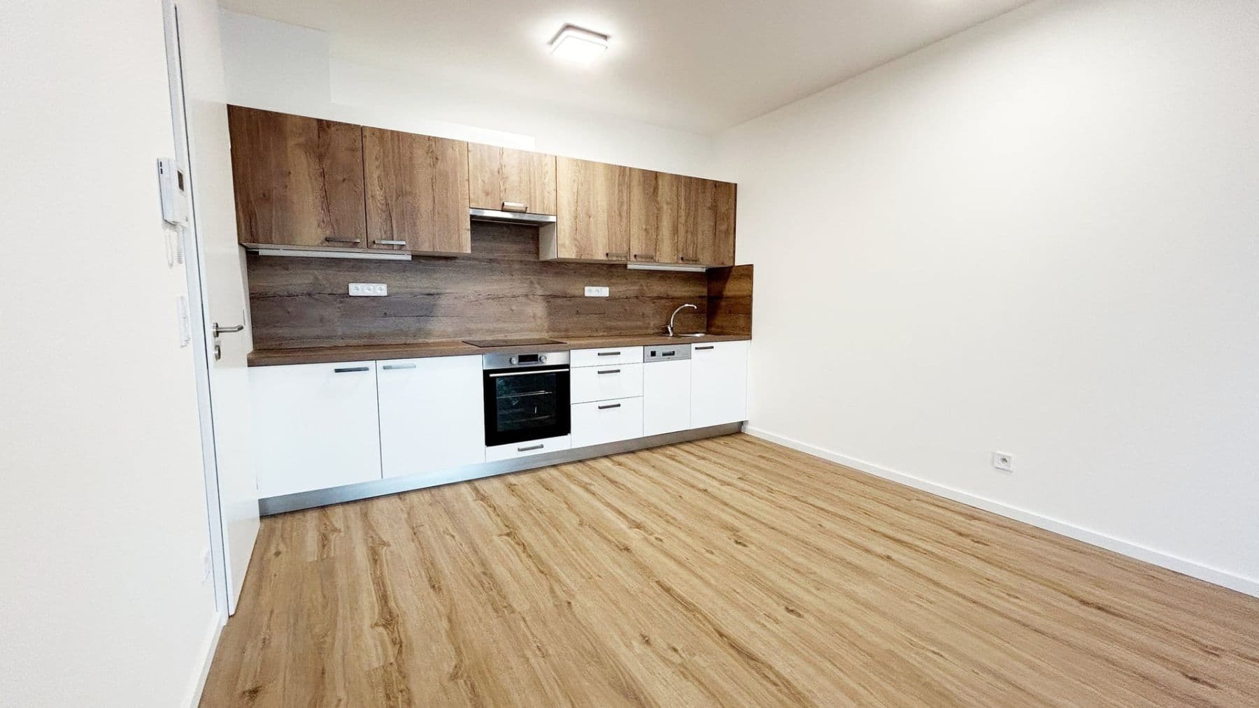 Prenájom bytu 2-izbový 49 m², Ke křížku, Kladno, Středočeský kraj Prenájom bytu 2-izbový 49 m², Ke křížku, Kladno, Středočeský kraj