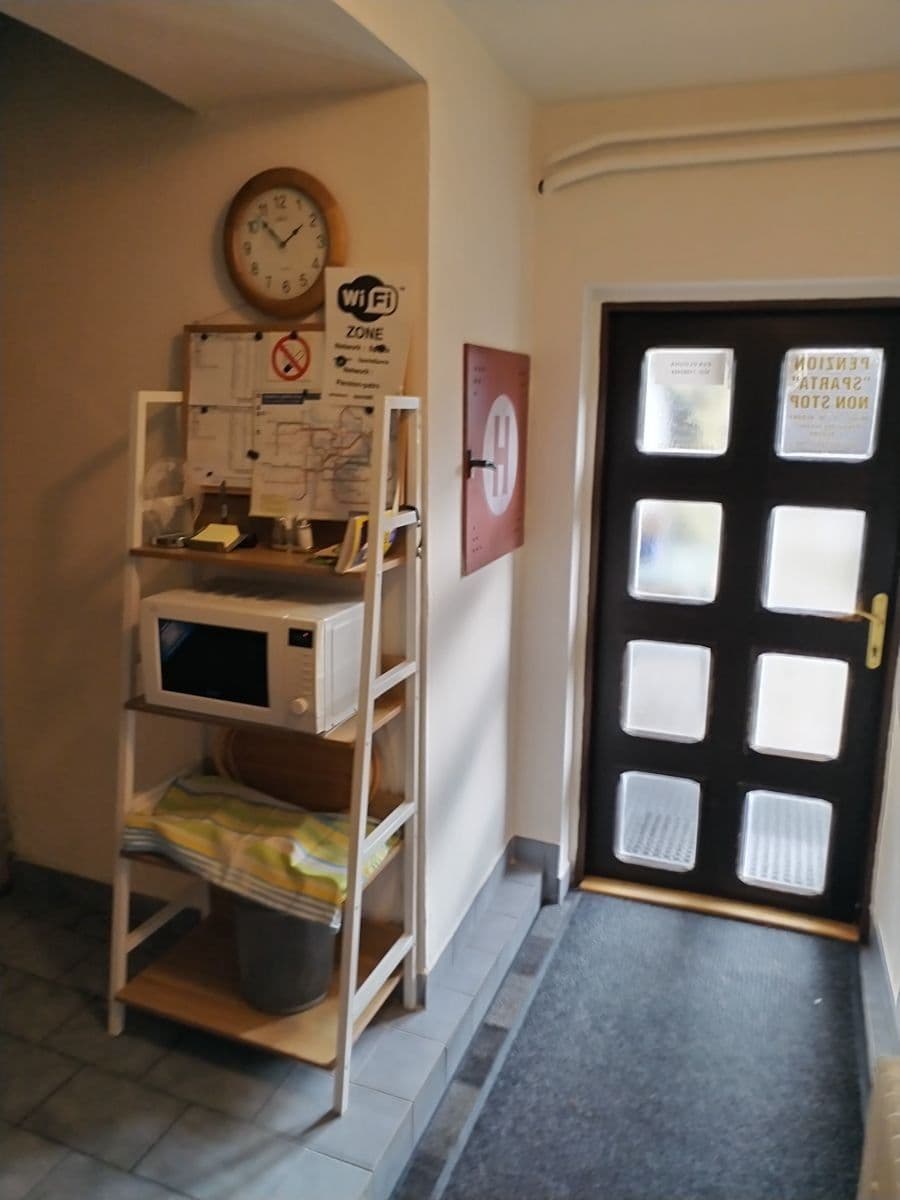 Prenájom bytu Garsoniéra 17 m², Ústecká, Praha, Praha Prenájom bytu Garsoniéra 17 m², Ústecká, Praha, Praha