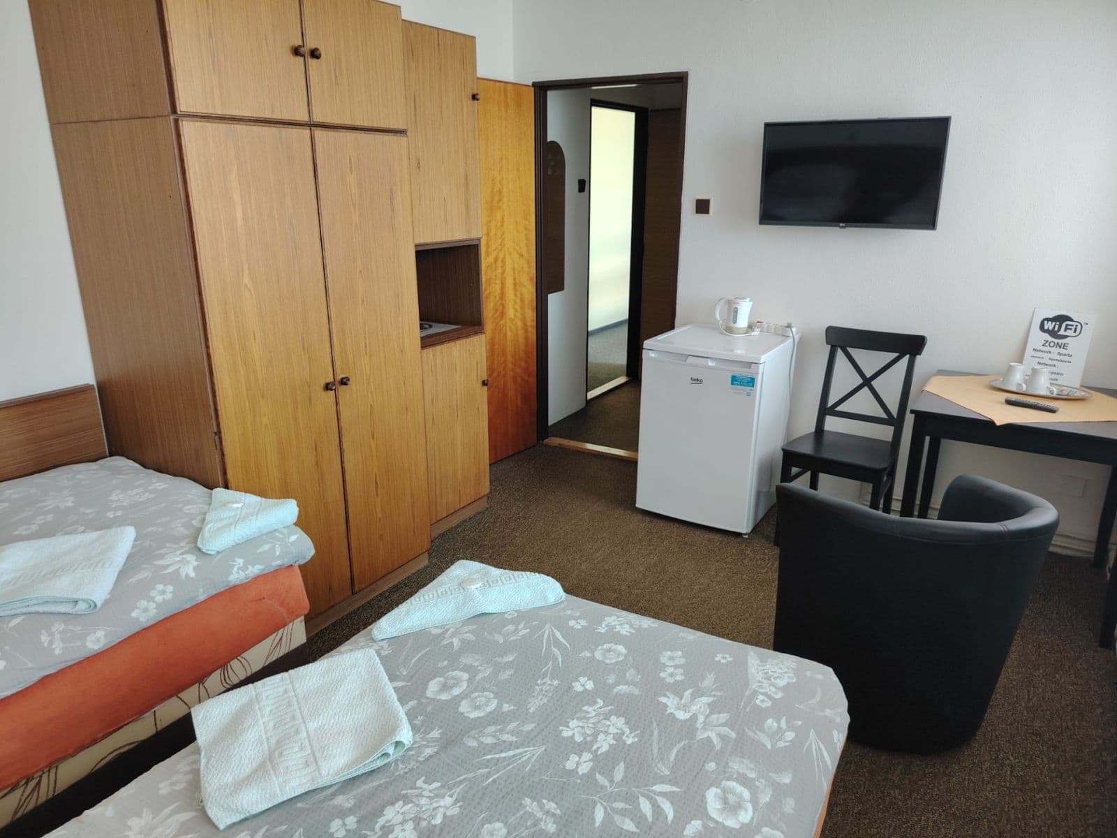 Prenájom bytu Garsoniéra 18 m², Ústecká, Praha, Praha Prenájom bytu Garsoniéra 18 m², Ústecká, Praha, Praha
