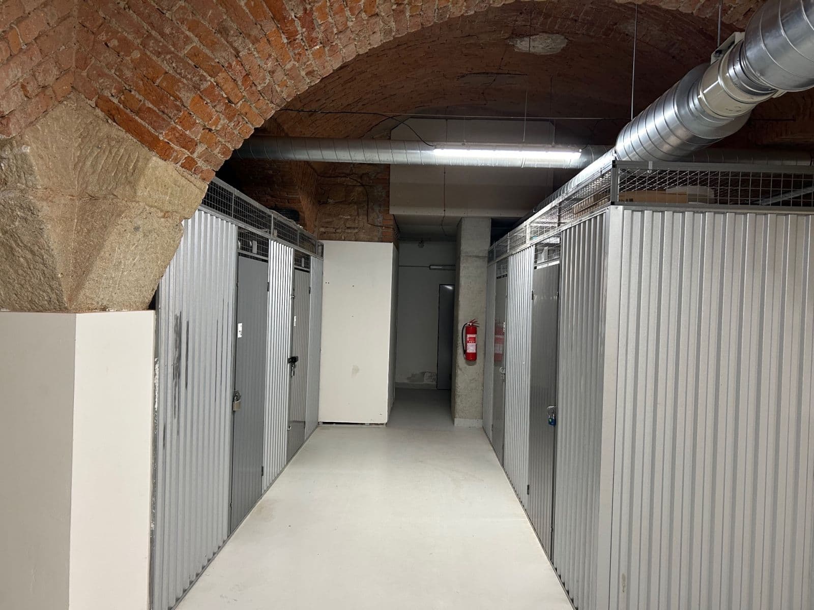 Prenájom nebytového priestoru 24 m², Lindleyova, Praha, Praha Prenájom nebytového priestoru 24 m², Lindleyova, Praha, Praha