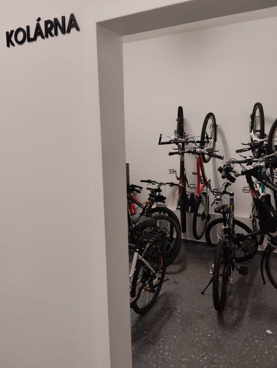 Prenájom bytu 1-izbový 24 m², Čenětická, Praha, Praha Prenájom bytu 1-izbový 24 m², Čenětická, Praha, Praha