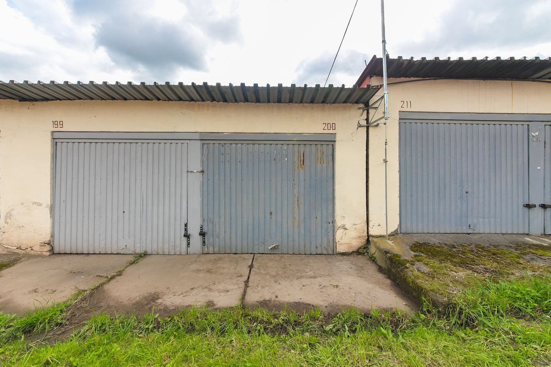 Predaj garáže 15 m², Ke Koupališti, Liberec, Liberecký kraj Predaj garáže 15 m², Ke Koupališti, Liberec, Liberecký kraj