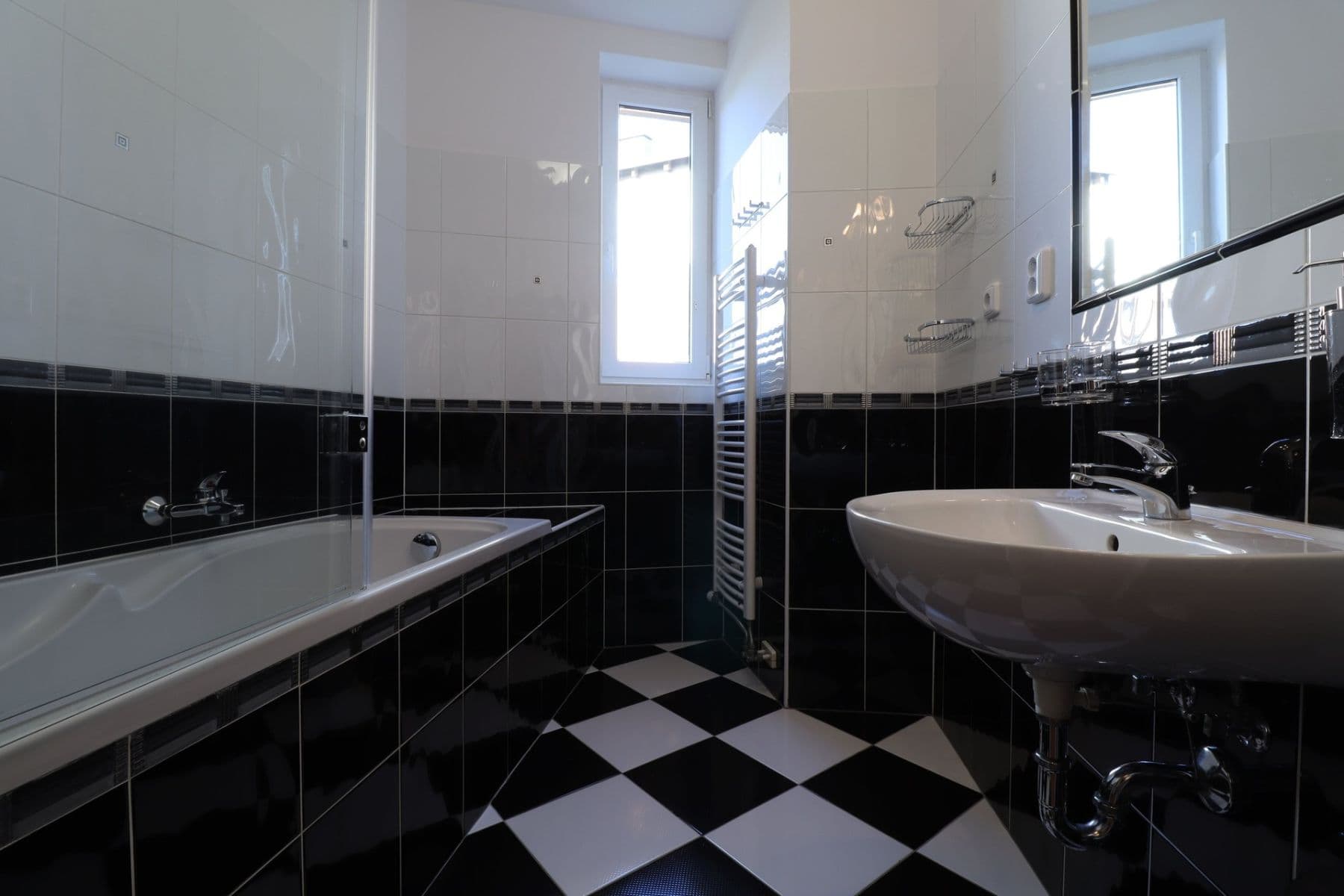 Prenájom bytu 3-izbový 76 m², Pastevců, Praha, Praha Prenájom bytu 3-izbový 76 m², Pastevců, Praha, Praha