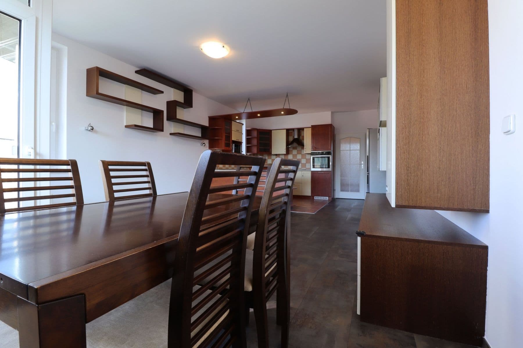 Prenájom bytu 3-izbový 76 m², Pastevců, Praha, Praha Prenájom bytu 3-izbový 76 m², Pastevců, Praha, Praha