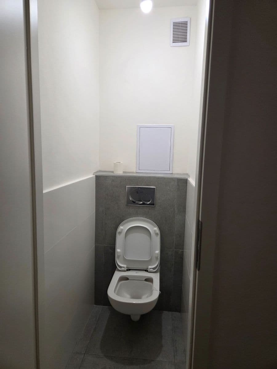 Prenájom bytu 3-izbový 68 m², Heřmanova, Praha, Praha Prenájom bytu 3-izbový 68 m², Heřmanova, Praha, Praha