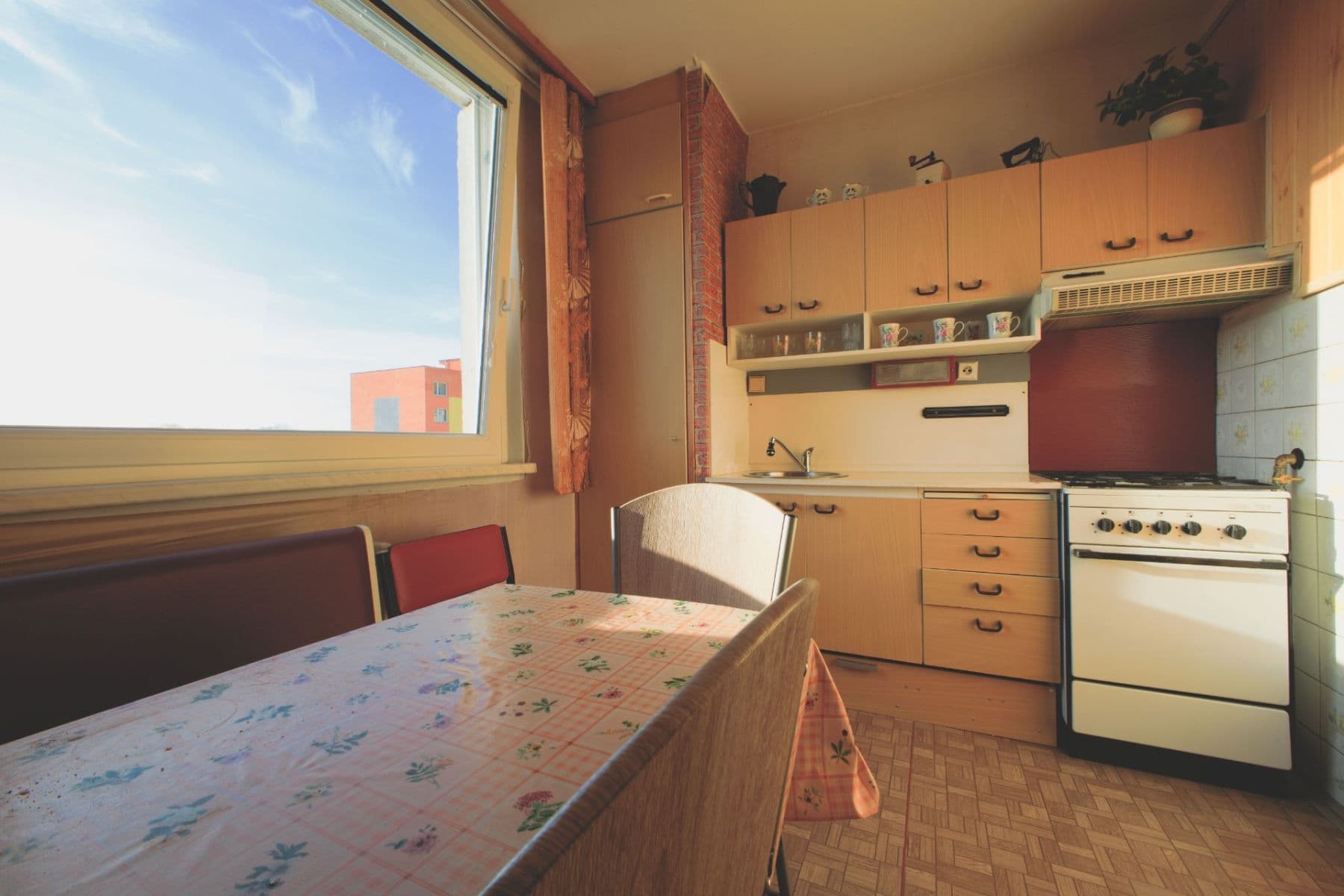 Predaj bytu 1-izbový 41 m², Úpská, Trutnov, Královéhradecký kraj Predaj bytu 1-izbový 41 m², Úpská, Trutnov, Královéhradecký kraj