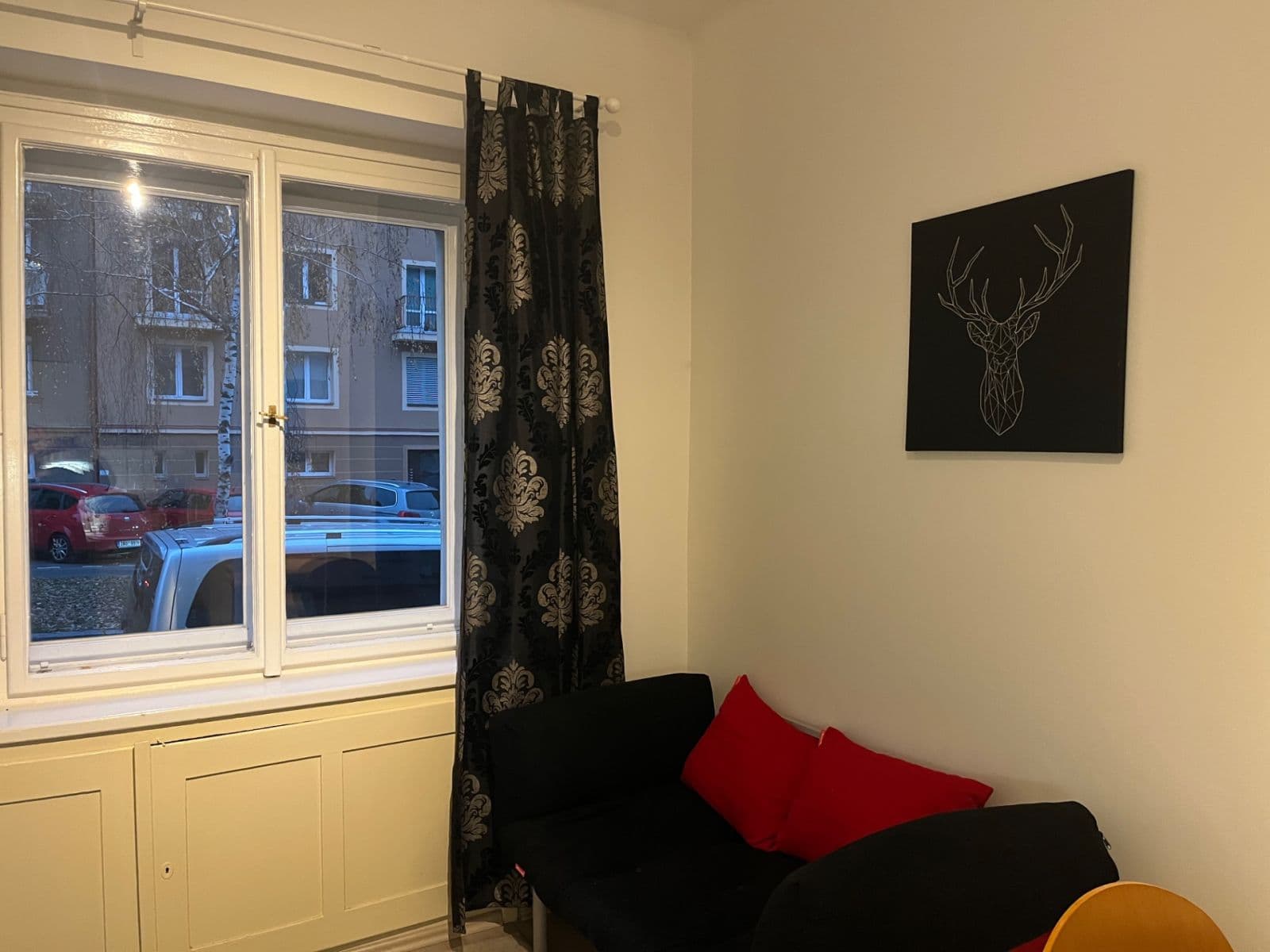 Prenájom bytu 1-izbový 40 m², Kladenská, Praha, Praha Prenájom bytu 1-izbový 40 m², Kladenská, Praha, Praha