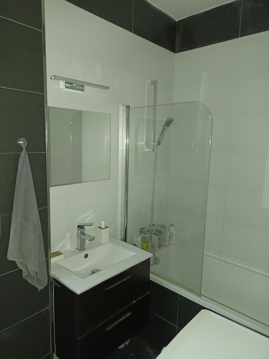 Predaj bytu 1-izbový 42 m², Sokolská třída, Ostrava, Moravskoslezský kraj Predaj bytu 1-izbový 42 m², Sokolská třída, Ostrava, Moravskoslezský kraj