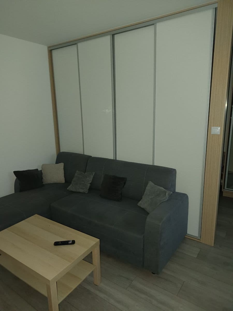 Predaj bytu 1-izbový 42 m², Sokolská třída, Ostrava, Moravskoslezský kraj Predaj bytu 1-izbový 42 m², Sokolská třída, Ostrava, Moravskoslezský kraj