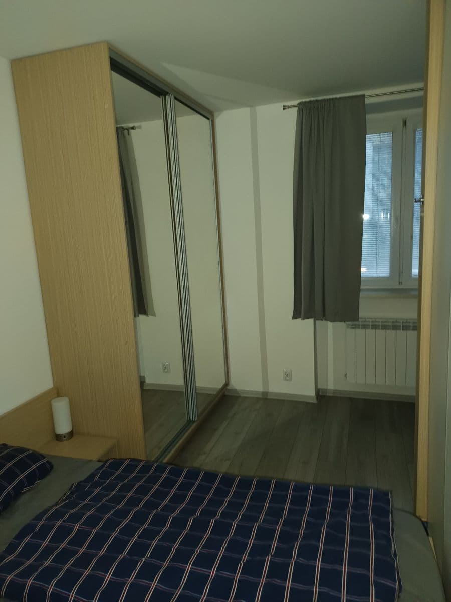 Predaj bytu 1-izbový 42 m², Sokolská třída, Ostrava, Moravskoslezský kraj Predaj bytu 1-izbový 42 m², Sokolská třída, Ostrava, Moravskoslezský kraj