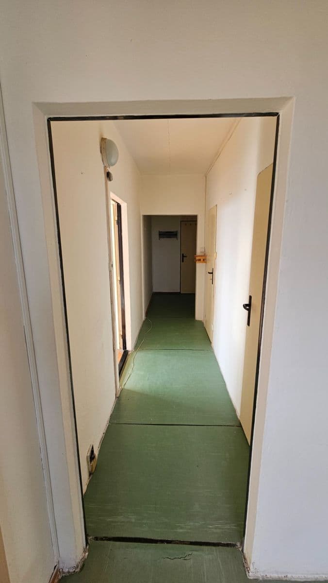 Prenájom bytu 2-izbový 68 m², Železničářská, Česká Lípa, Liberecký kraj Prenájom bytu 2-izbový 68 m², Železničářská, Česká Lípa, Liberecký kraj