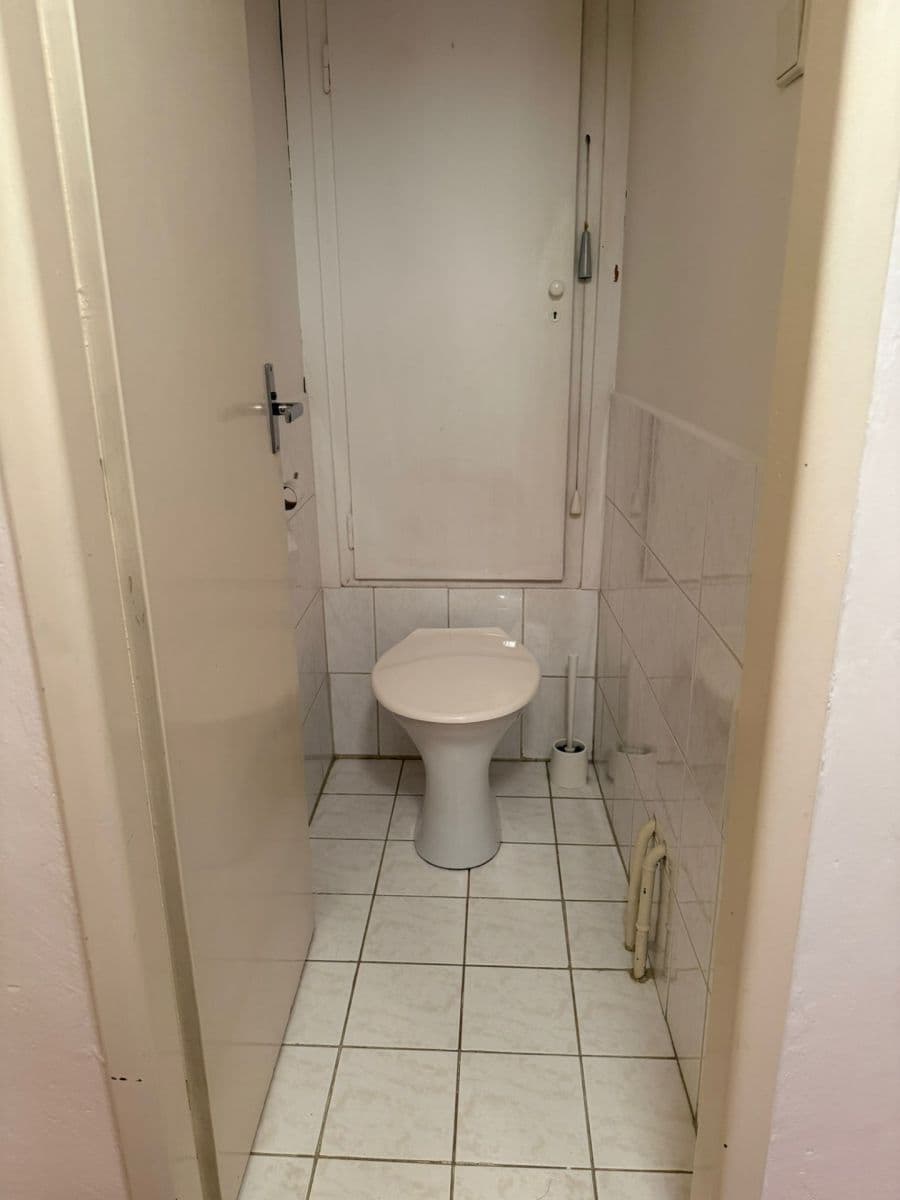 Prenájom bytu 2-izbový 67 m², Nučická, Praha, Praha Prenájom bytu 2-izbový 67 m², Nučická, Praha, Praha