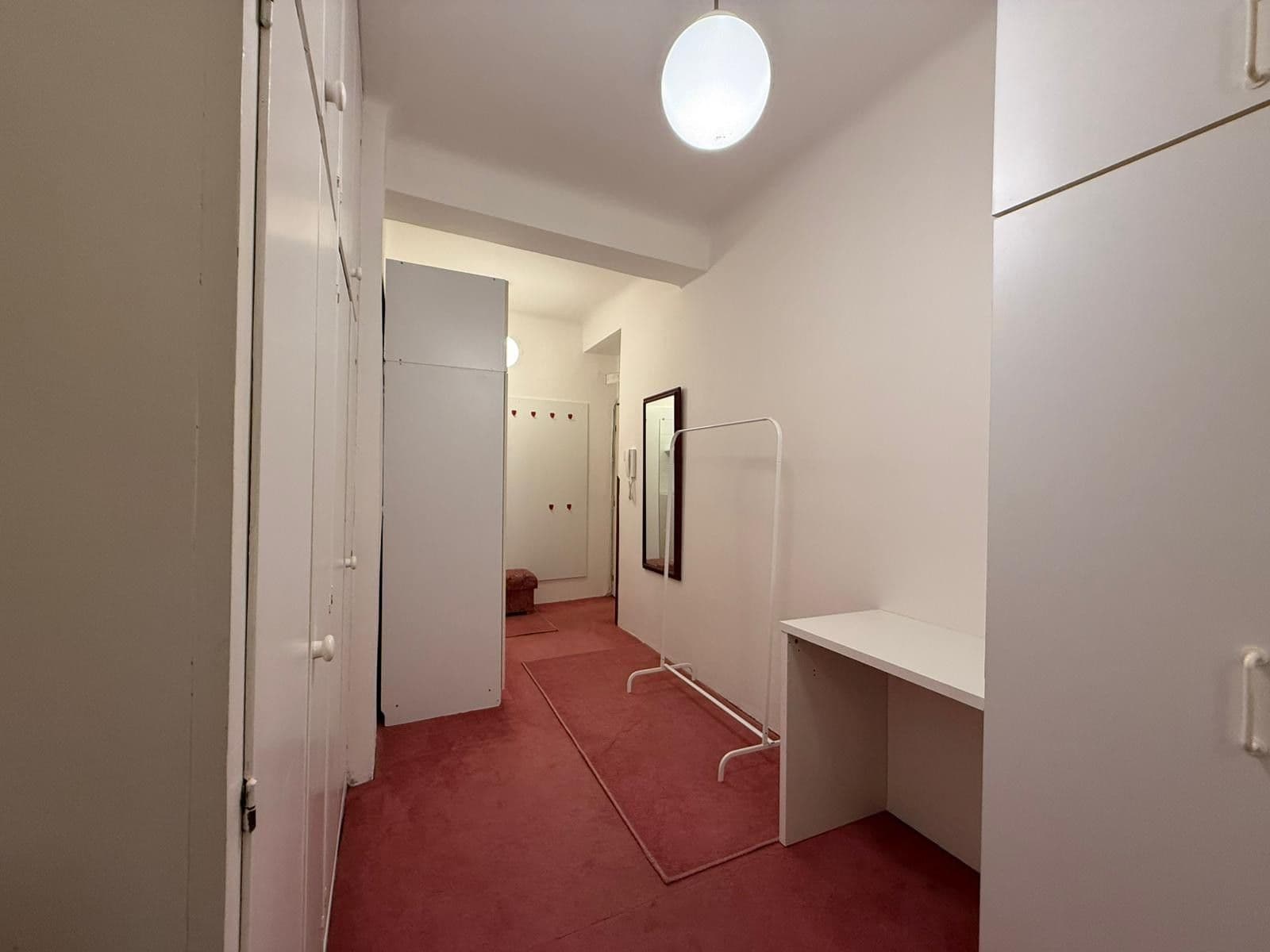 Prenájom bytu 2-izbový 67 m², Nučická, Praha, Praha Prenájom bytu 2-izbový 67 m², Nučická, Praha, Praha