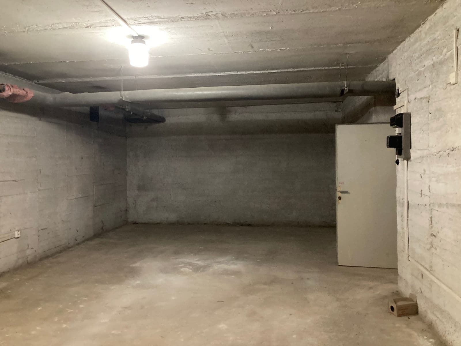 Prenájom nebytového priestoru 50 m², Moldavská, Praha, Praha Prenájom nebytového priestoru 50 m², Moldavská, Praha, Praha