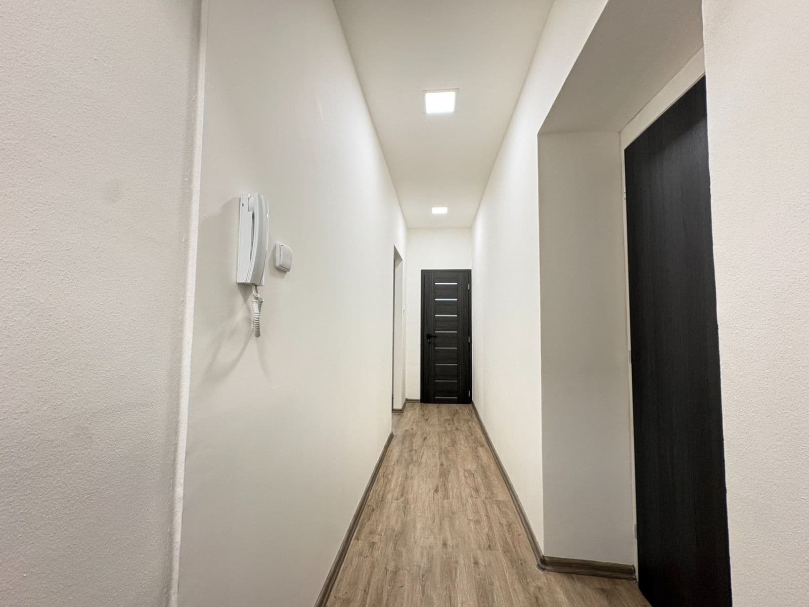 Predaj bytu 3-izbový 74 m², Charkovská, Olomouc, Olomoucký kraj Predaj bytu 3-izbový 74 m², Charkovská, Olomouc, Olomoucký kraj