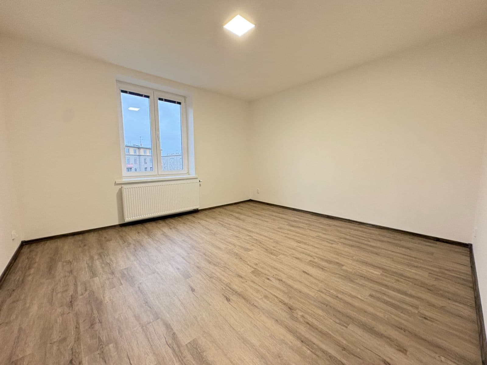 Predaj bytu 3-izbový 74 m², Charkovská, Olomouc, Olomoucký kraj Predaj bytu 3-izbový 74 m², Charkovská, Olomouc, Olomoucký kraj