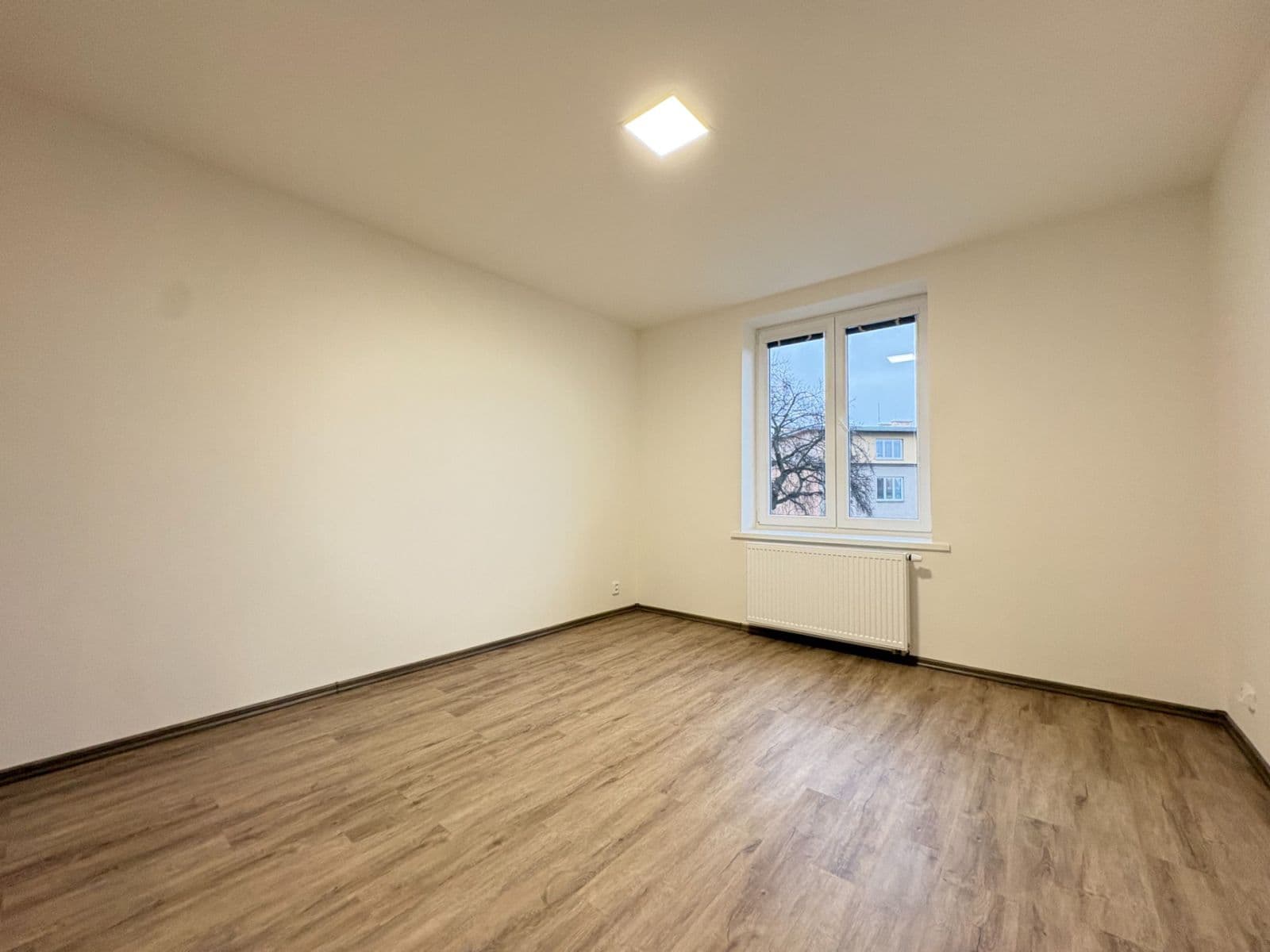 Predaj bytu 3-izbový 74 m², Charkovská, Olomouc, Olomoucký kraj Predaj bytu 3-izbový 74 m², Charkovská, Olomouc, Olomoucký kraj