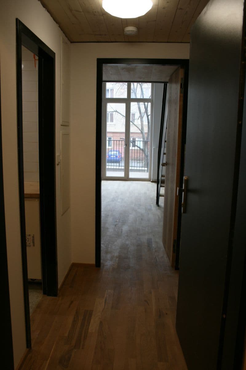 Prenájom bytu 2-izbový 45 m², Ambrožova, Praha, Praha Prenájom bytu 2-izbový 45 m², Ambrožova, Praha, Praha