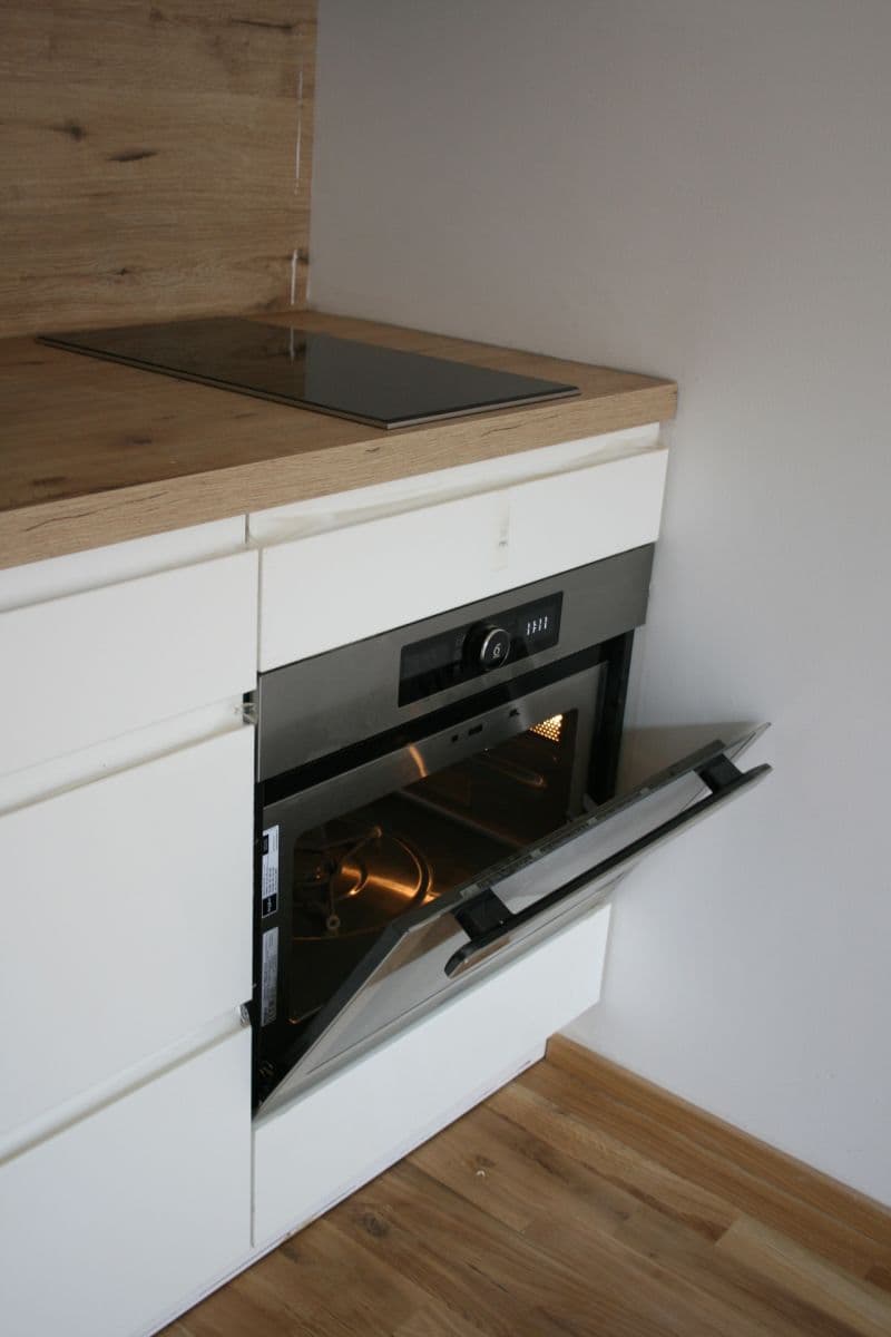 Prenájom bytu 2-izbový 45 m², Ambrožova, Praha, Praha Prenájom bytu 2-izbový 45 m², Ambrožova, Praha, Praha