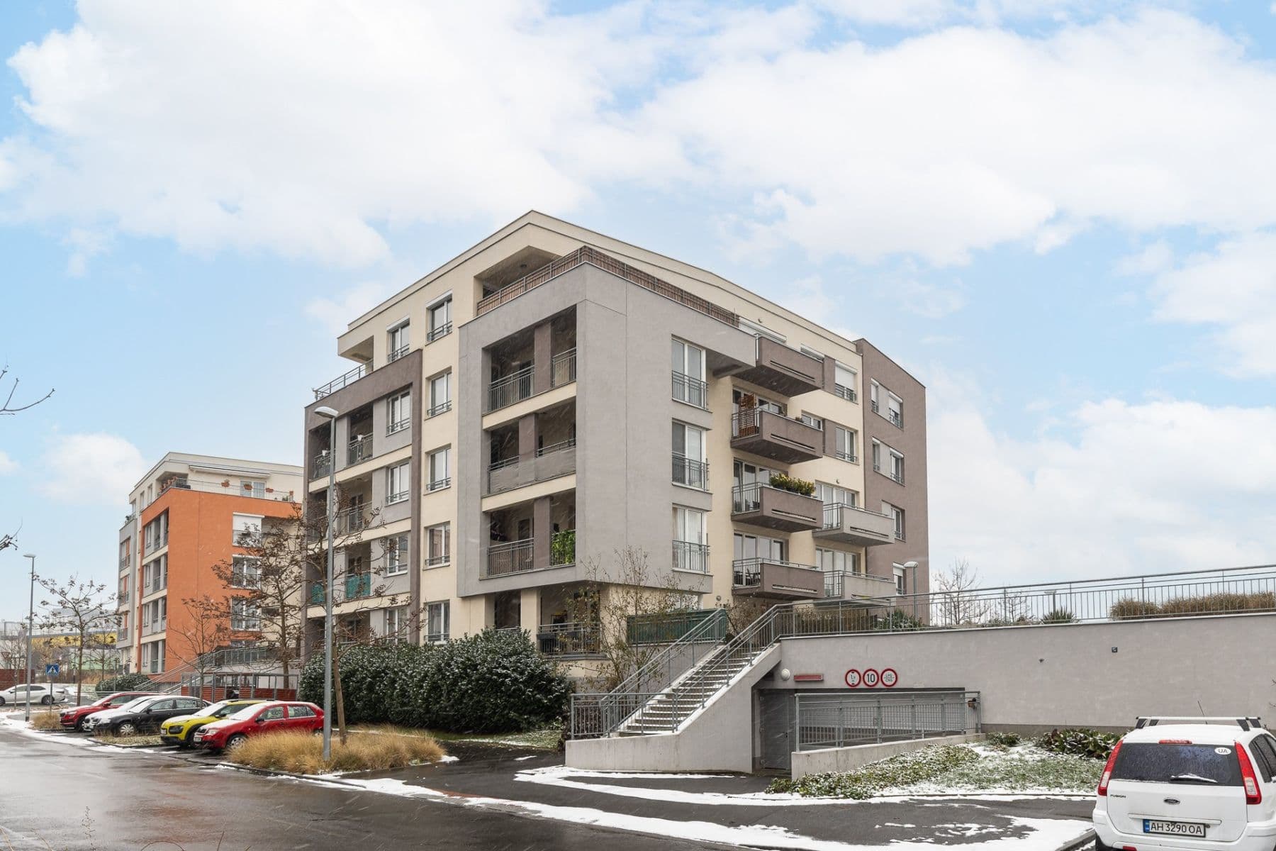 Prenájom bytu 1-izbový 33 m², Toufarova, Praha, Praha Prenájom bytu 1-izbový 33 m², Toufarova, Praha, Praha