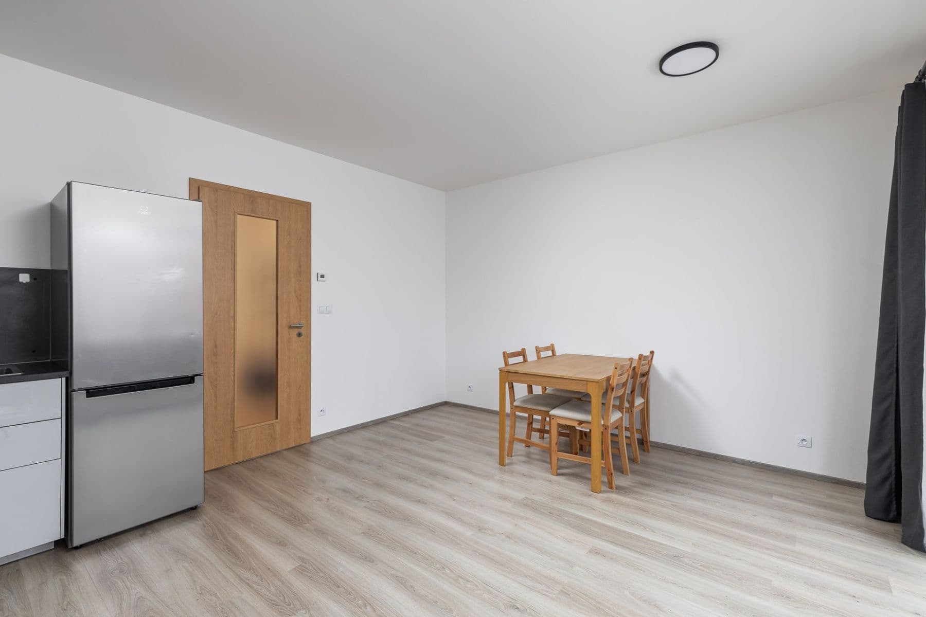Prenájom bytu 1-izbový 33 m², Toufarova, Praha, Praha Prenájom bytu 1-izbový 33 m², Toufarova, Praha, Praha