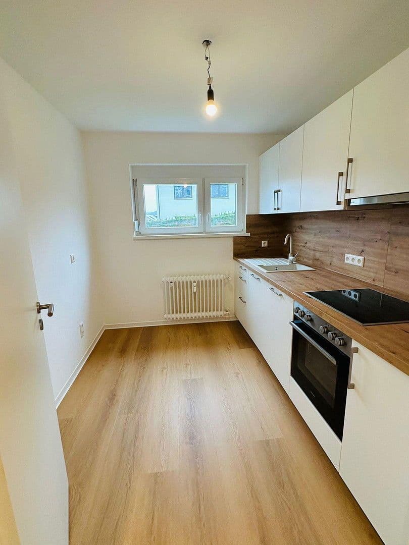 Predaj bytu 3-izbový 83 m², Crailsheim, Bádensko-Wurttembersko Predaj bytu 3-izbový 83 m², Crailsheim, Bádensko-Wurttembersko