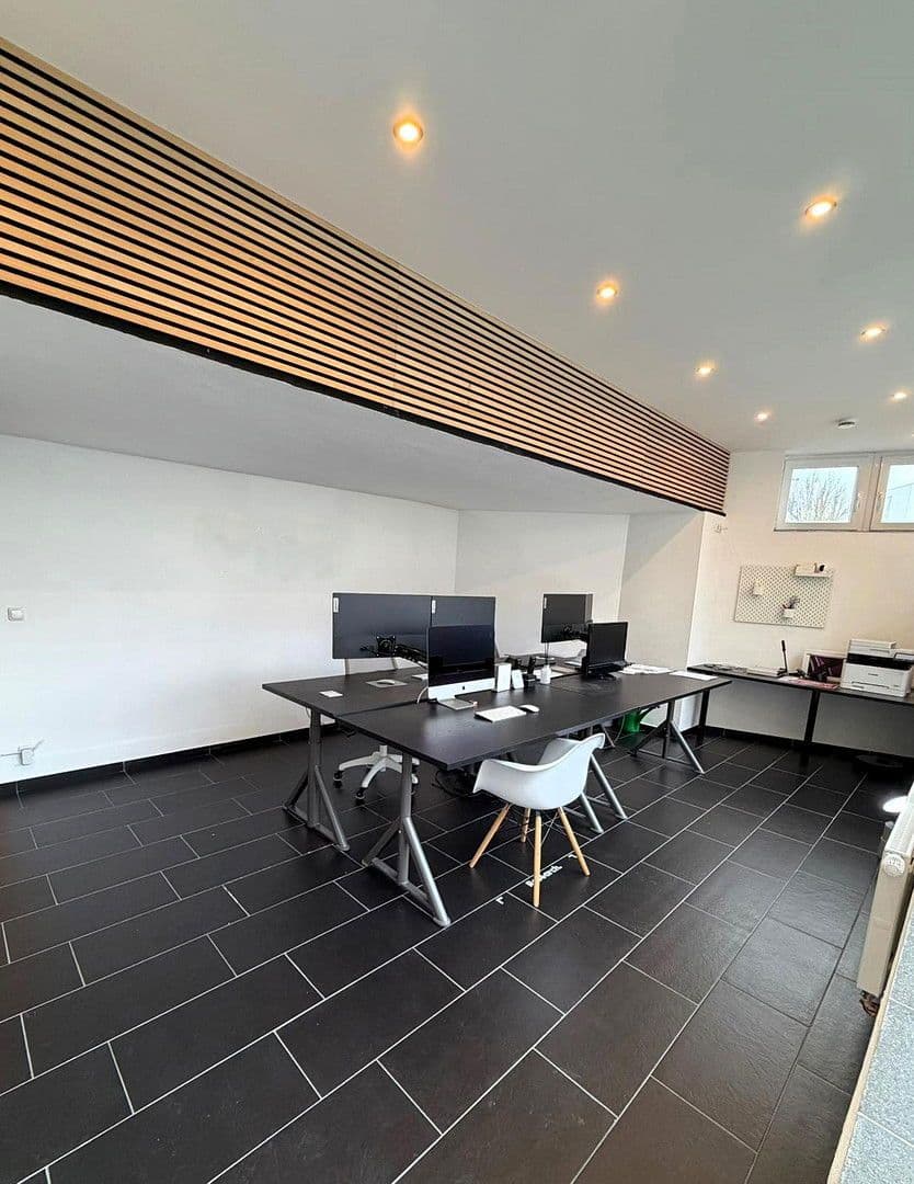 Prenájom kancelárie 50 m², Maximilianstraße 76, Bayreuth, Bavorsko Prenájom kancelárie 50 m², Maximilianstraße 76, Bayreuth, Bavorsko