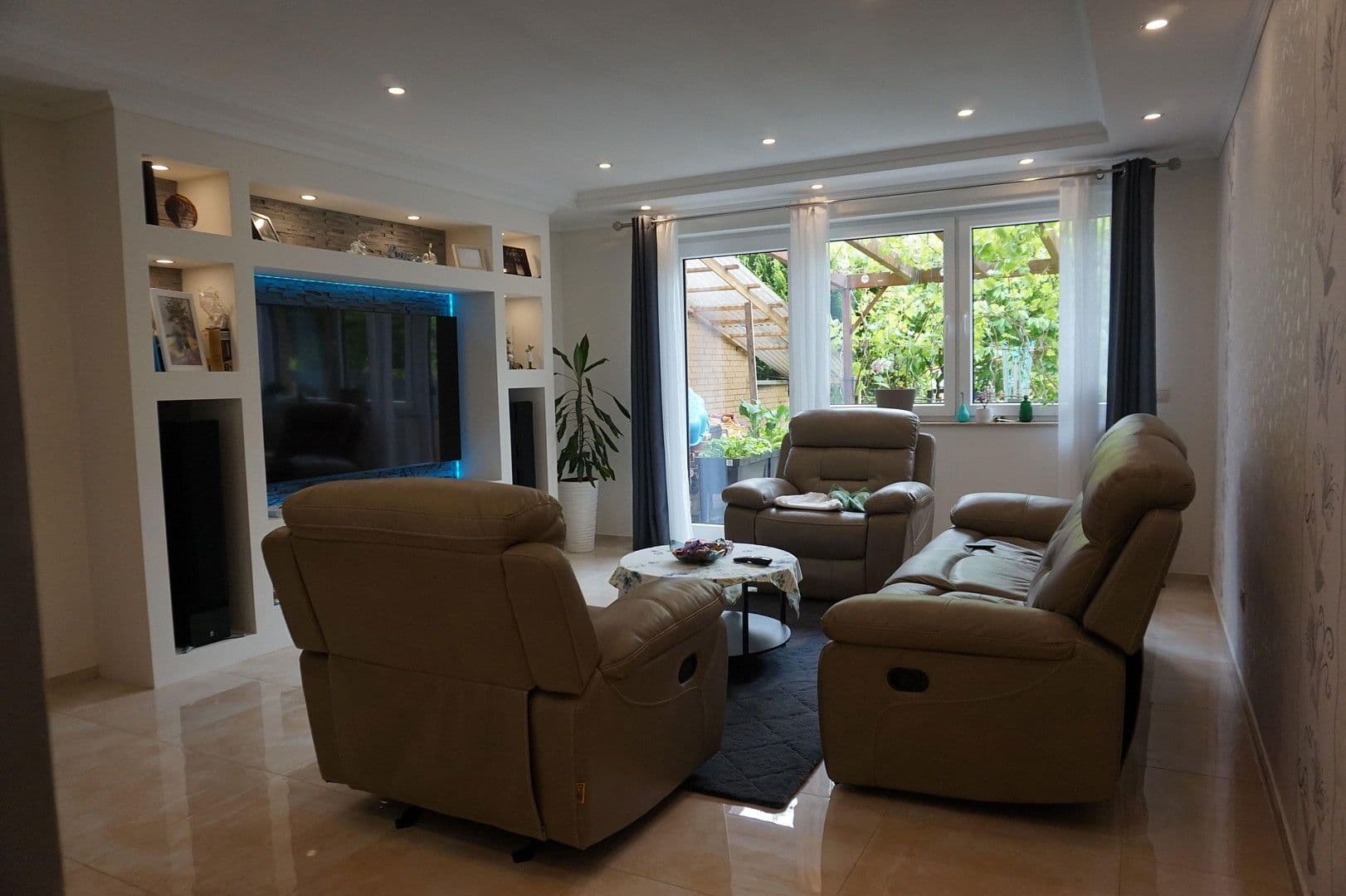 Predaj domu 173 m², pozemek 293 m², Georgsmarienhütte, Dolné Sasko Predaj domu 173 m², pozemek 293 m², Georgsmarienhütte, Dolné Sasko